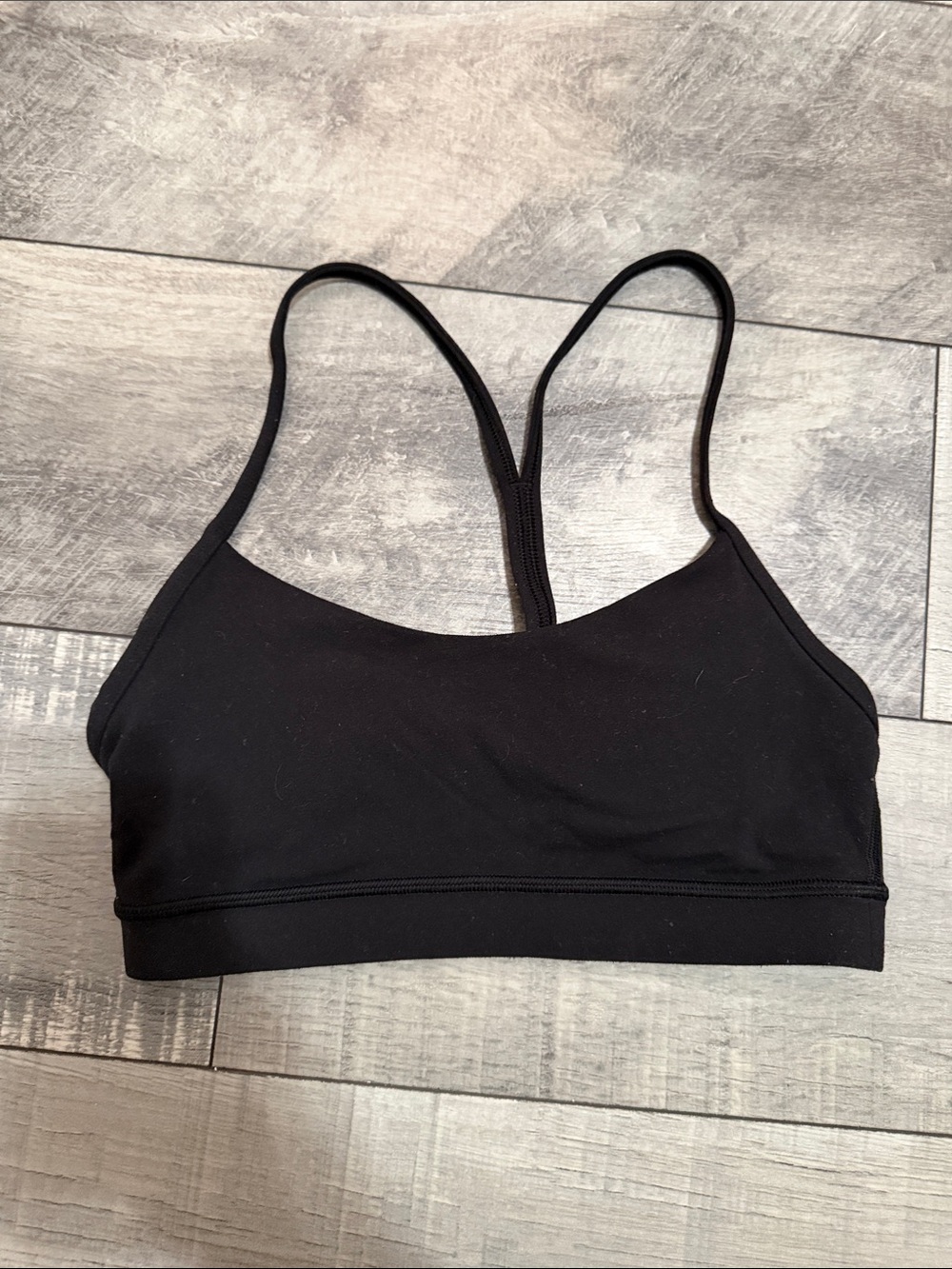 Lululemon Flow Y Bra Nulu Light Support A-C Cups in Black Size 4